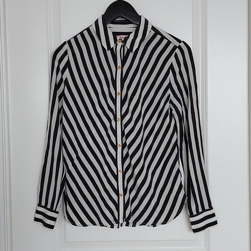 Juicy Couture Blouse🛍